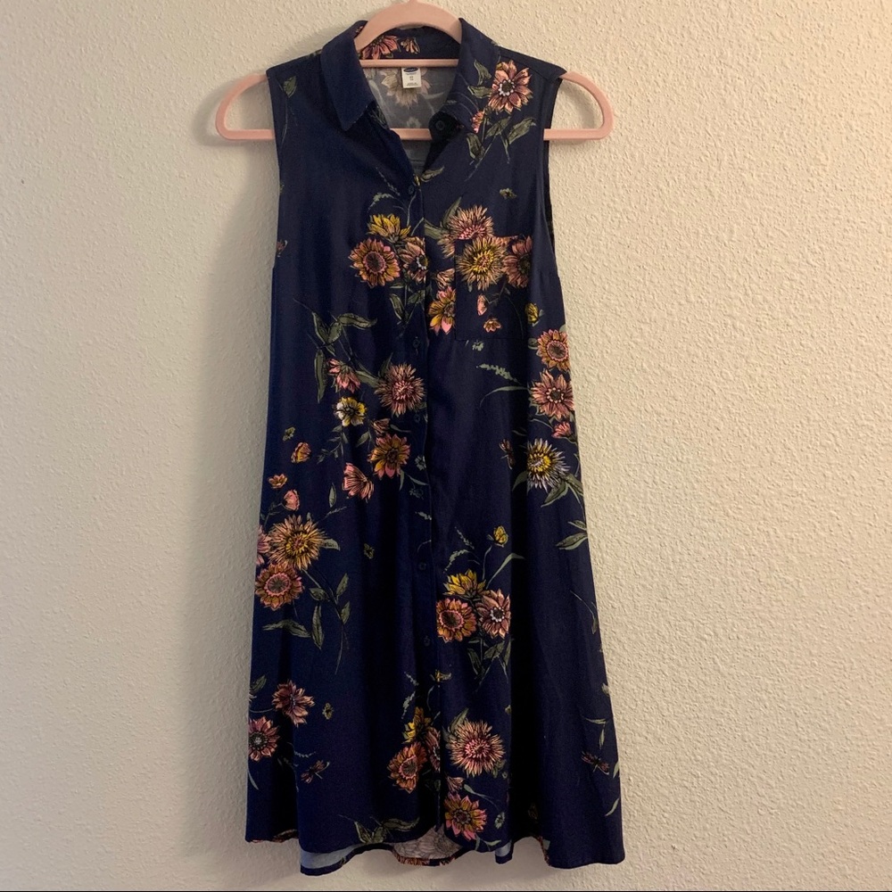 Old Navy Floral Sleeveless Button Front Dress